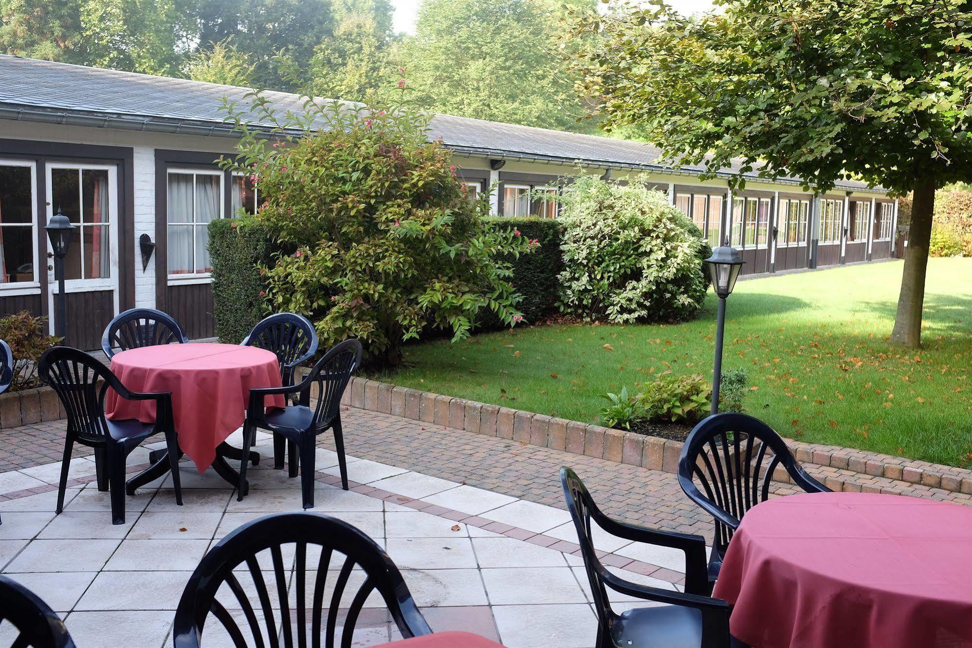 Le Relais Du Marquis Hotel Ittre Exterior foto